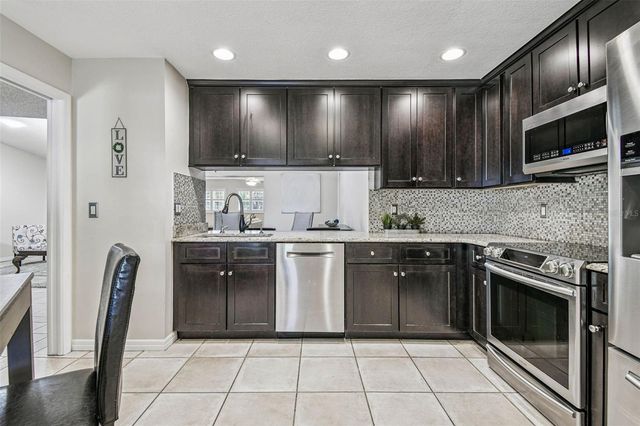 4161 ROLLING SPRINGS DRIVE, Tampa, FL 33624