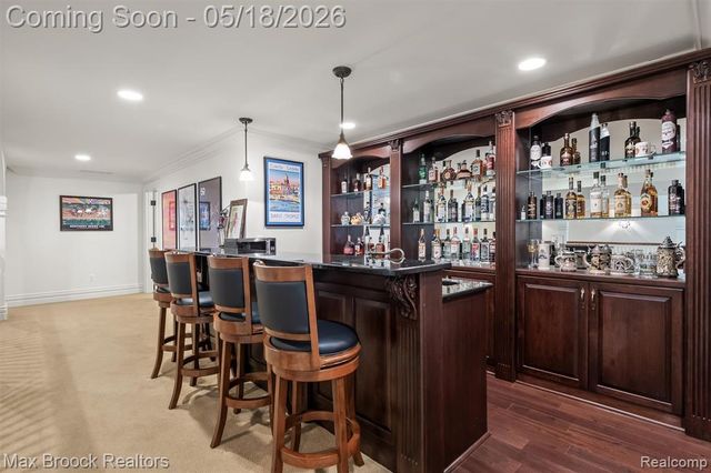 528 Barrington Court, Bloomfield Hills, MI 48304