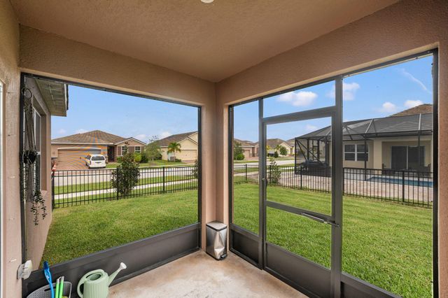 10575 SW Jem Street, Port St Lucie, FL 34987