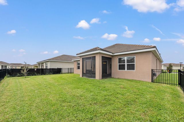 10575 SW Jem Street, Port St Lucie, FL 34987