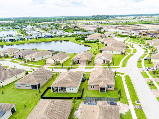 10575 SW Jem Street, Port St Lucie, FL 34987