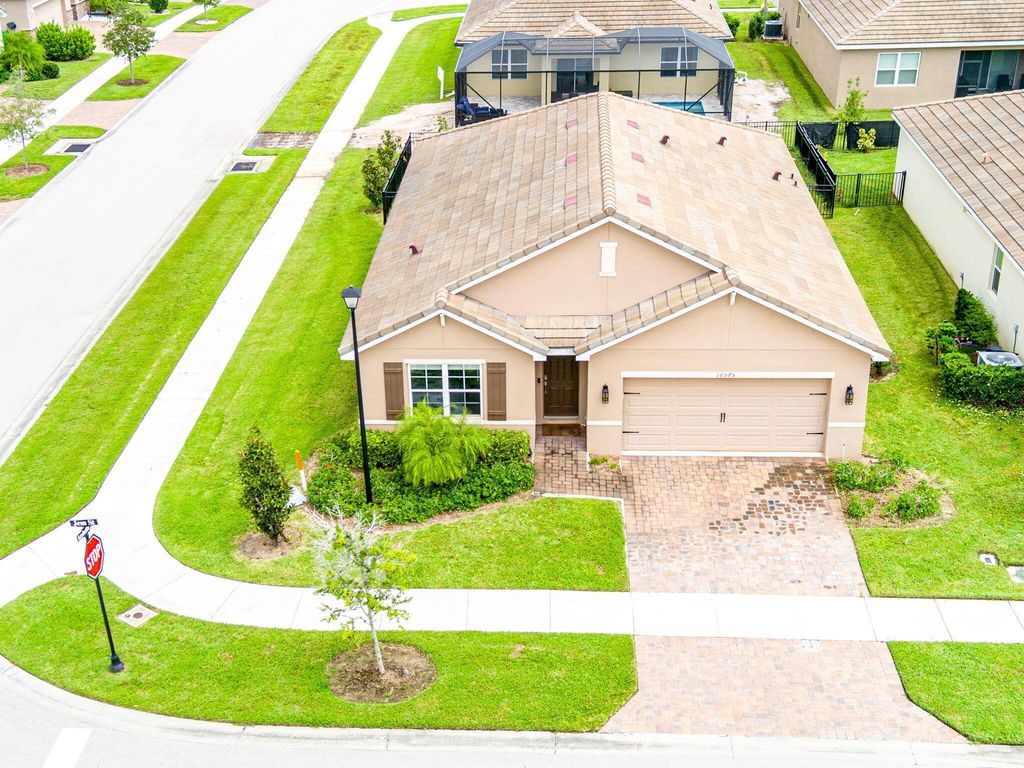 10575 SW Jem Street, Port St Lucie, FL 34987