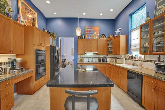 1775 Annandale Circle, Royal Palm Beach, FL 33411