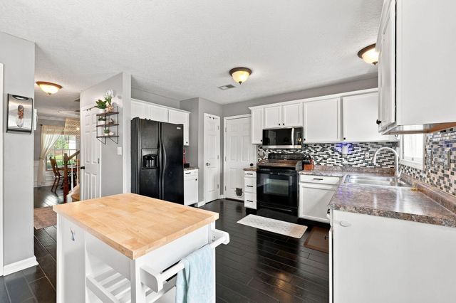 532 Amberley Drive, Lexington, KY 40515