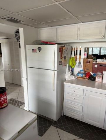 6570 Royal Palm Blvd 215J, Margate, FL 33063