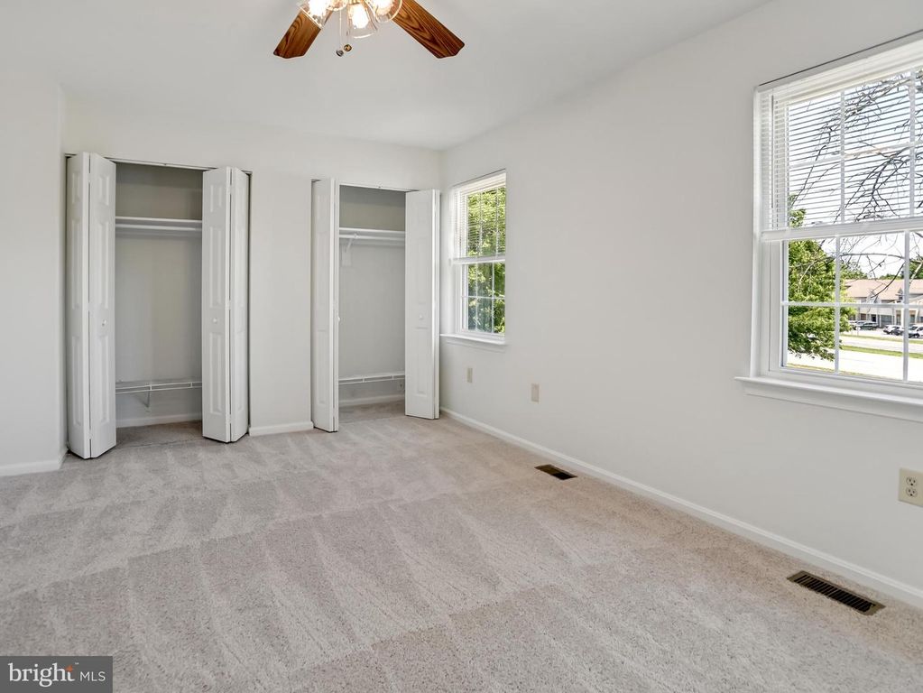 Image 20 of property listing at 3932 NORTHGATE PL, Waldorf, MD 20602