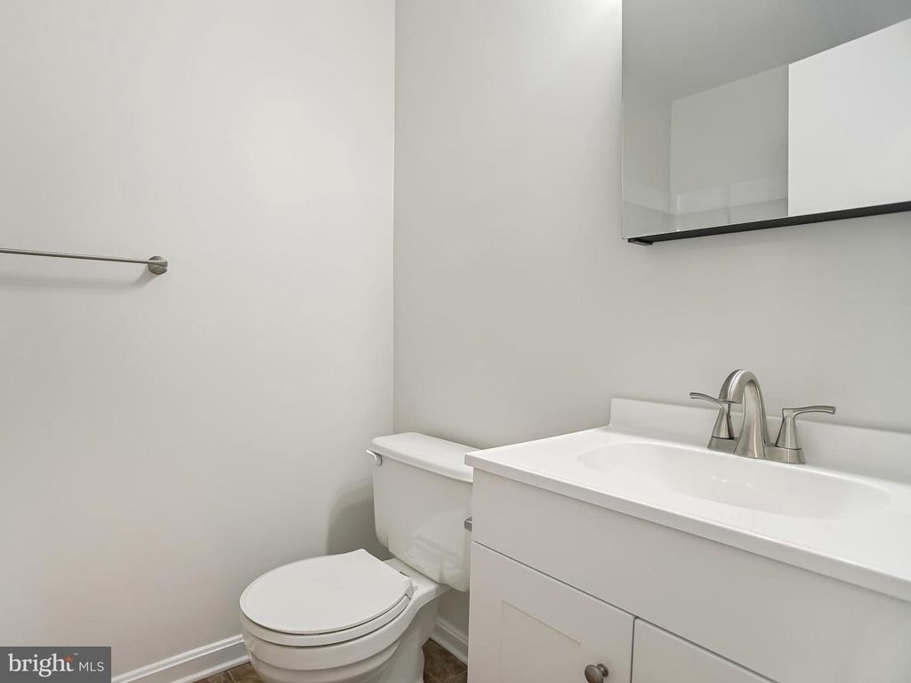 Image 22 of property listing at 3932 NORTHGATE PL, Waldorf, MD 20602