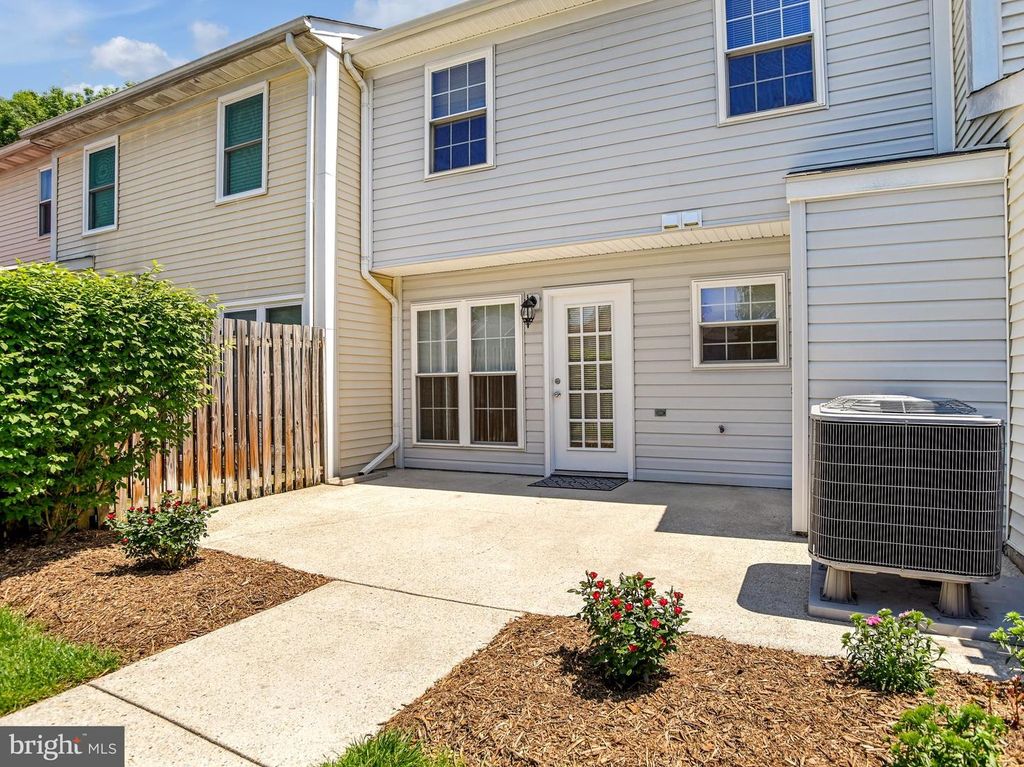 Image 25 of property listing at 3932 NORTHGATE PL, Waldorf, MD 20602