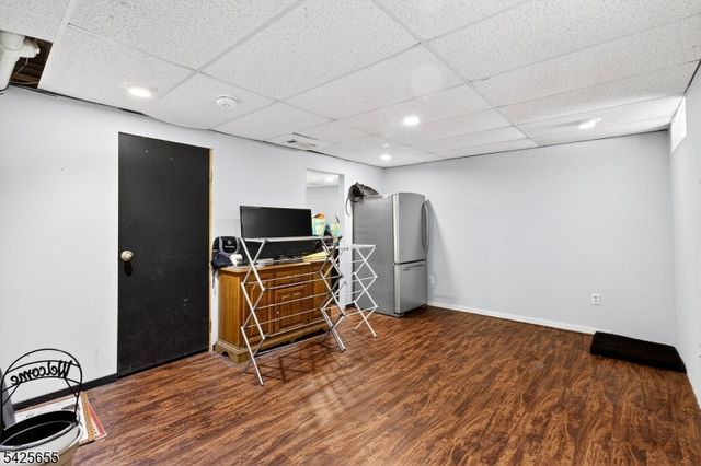 51 Liberty Ln, Franklin Boro, NJ 07416