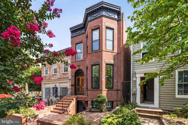 329 CONSTITUTION AVENUE, Washington, DC 20002