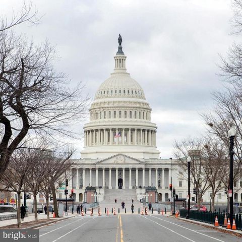 329 CONSTITUTION AVENUE, Washington, DC 20002
