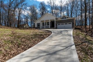 701 Grand View Drive, Howard, OH 43028
