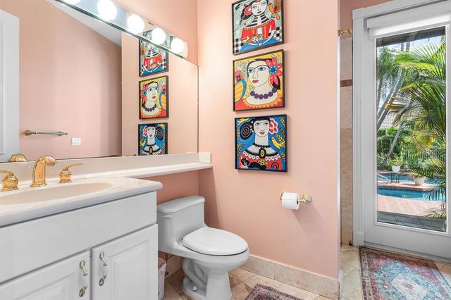 2 FIRESTONE Circle, West Palm Beach, FL 33401