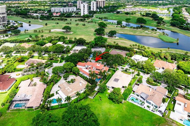 2 FIRESTONE Circle, West Palm Beach, FL 33401