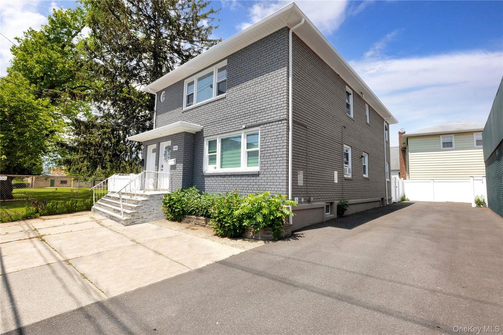483 Merrick Road, Lynbrook, NY 11563 — photo 2