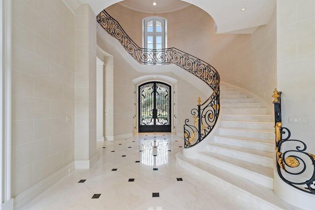 146 Bears Club Drive, Jupiter, FL 33477