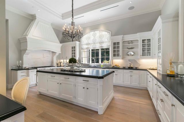 146 Bears Club Drive, Jupiter, FL 33477