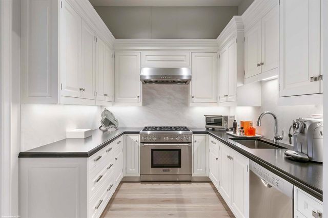 146 Bears Club Drive, Jupiter, FL 33477
