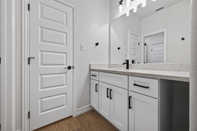 441 Silo Court, Waxahachie, TX 75167
