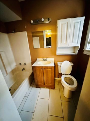 1302 York Ave, Corpus Christi, TX 78415