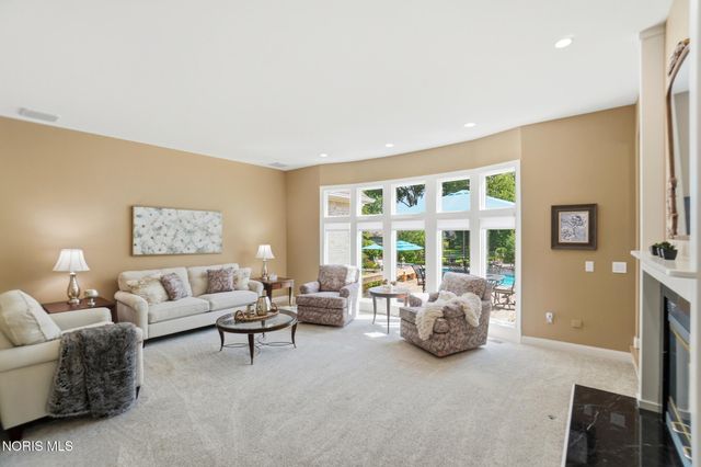 4754 Swathmore Place, Sylvania, OH 43560