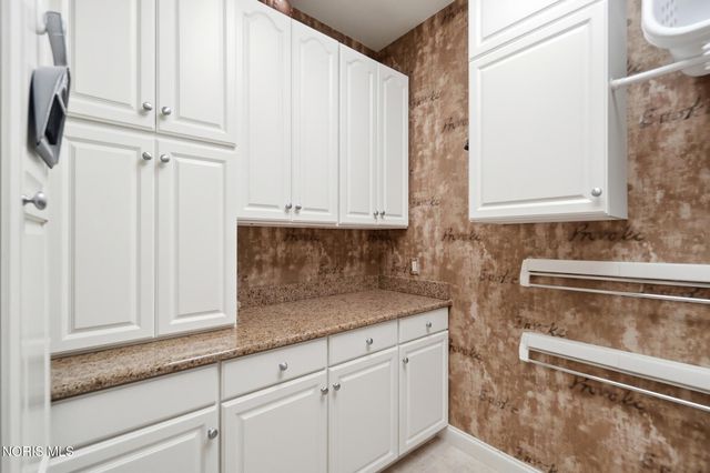 4754 Swathmore Place, Sylvania, OH 43560