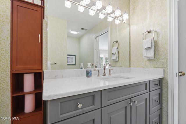 4754 Swathmore Place, Sylvania, OH 43560