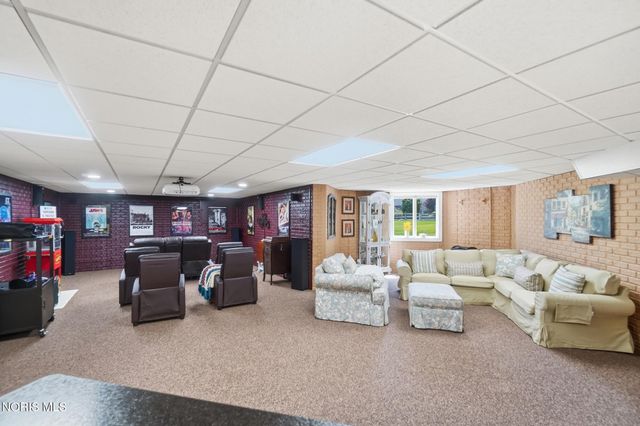 4754 Swathmore Place, Sylvania, OH 43560