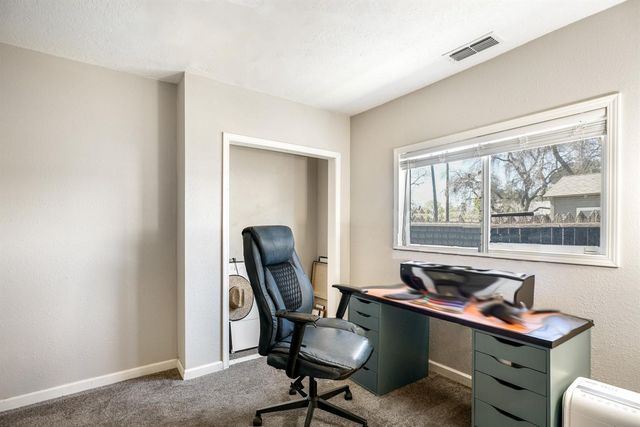 4568 9th Ave, Sacramento, CA 95820