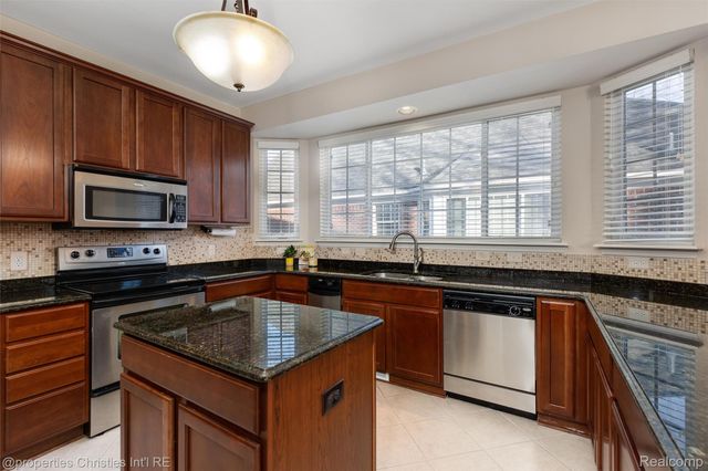 44136 Orion Drive, Sterling Heights, MI 48314