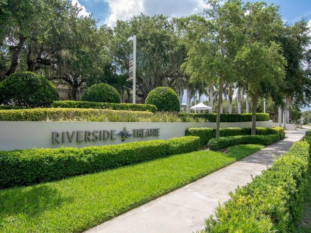 2333 Indian River Boulevard, Vero Beach, FL 32960