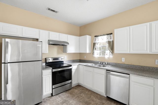 3285 Oakley Place, Union City, GA 30291