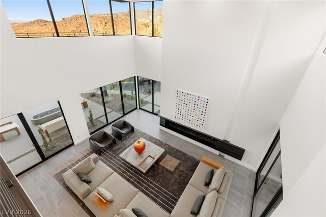625 Sleeping Dragon Drive, Henderson, NV 89012