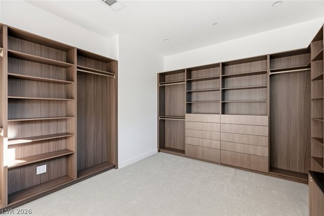 625 Sleeping Dragon Drive, Henderson, NV 89012