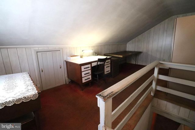 17 CENTER ST, Lansford, PA 18232