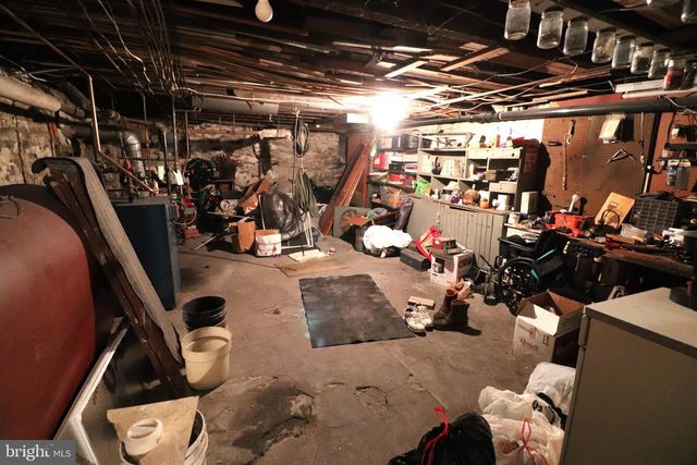 17 CENTER ST, Lansford, PA 18232