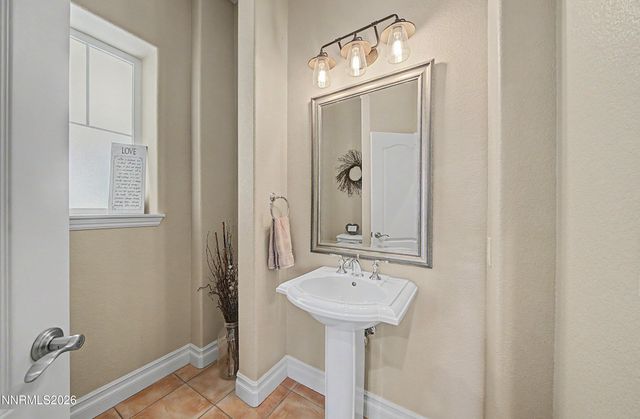 310 Kitts Way, Reno, NV 89521