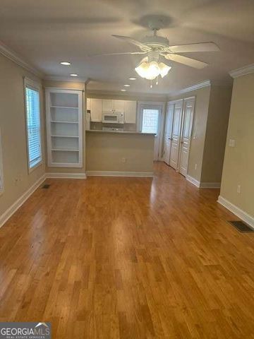 490 Barnett Shoals Road 101, Athens, GA 30605