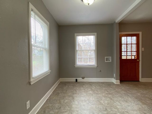 39 E FRANK AVE, Memphis, TN 38109