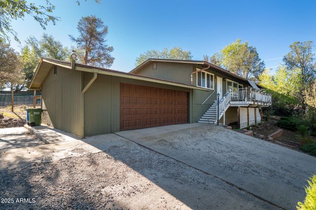 609 LA PALOMA Lane, Prescott, AZ 86301