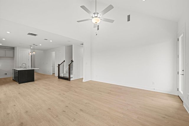 1149 Flying Cloud TRL, Georgetown, TX 78628