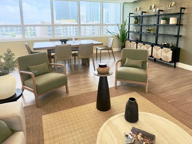 321 NE 26th 703, Miami, FL 33137