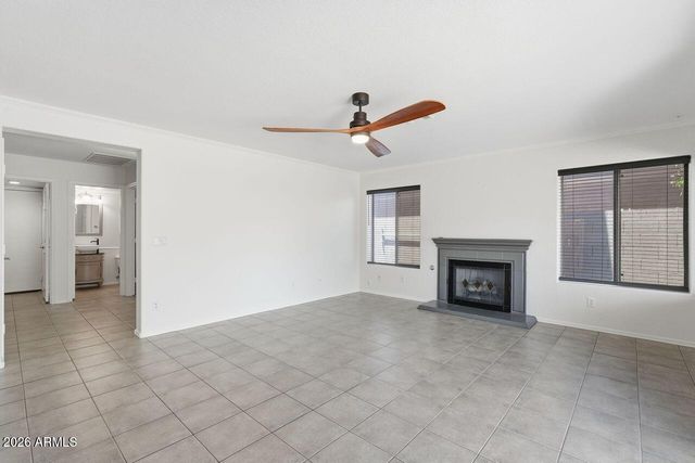 4626 E SUMMERHAVEN Drive, Phoenix, AZ 85044