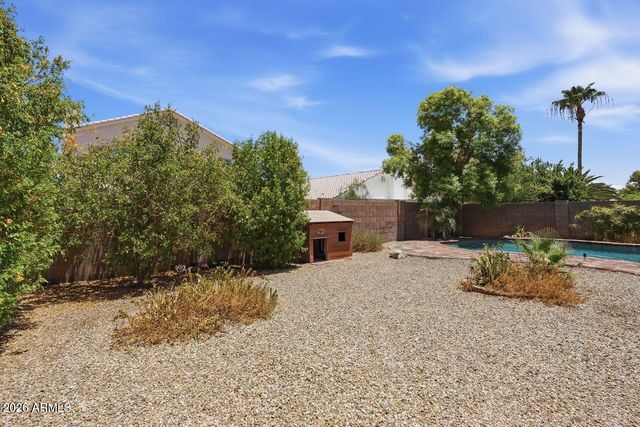 4626 E SUMMERHAVEN Drive, Phoenix, AZ 85044