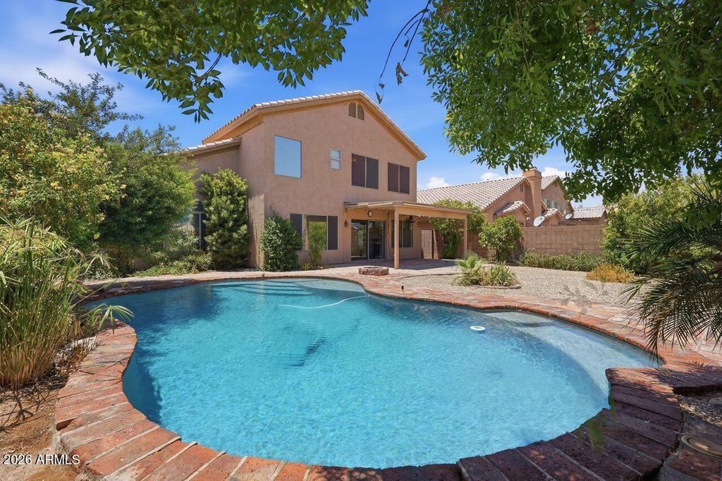 4626 E SUMMERHAVEN Drive, Phoenix, AZ 85044 — photo 2