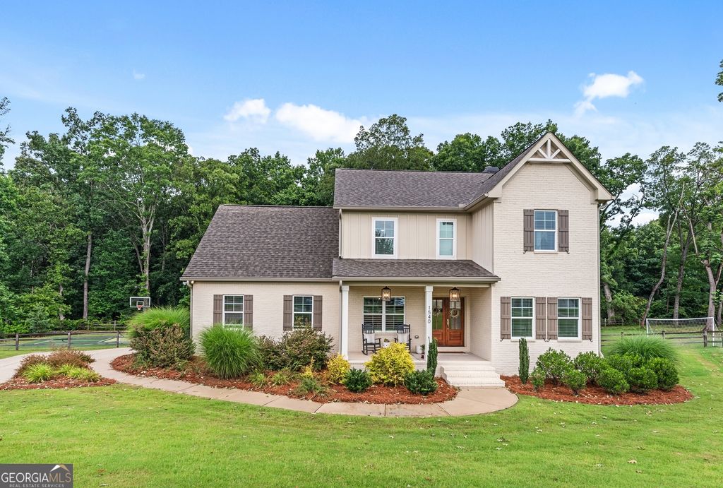 1540 Summerfield Lane, Bogart, GA 30622