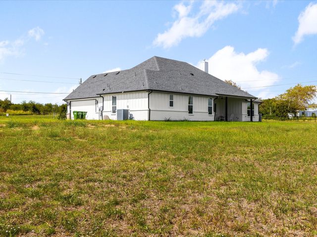 8524 Bronco Drive, Godley, TX 76044