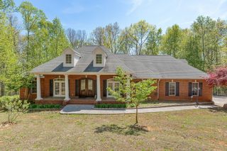 120 Dunrobin Ct, Sparta, TN 38583