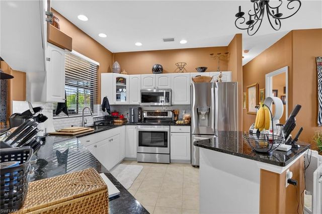 4914 SW 25th CT, Cape Coral, FL 33914