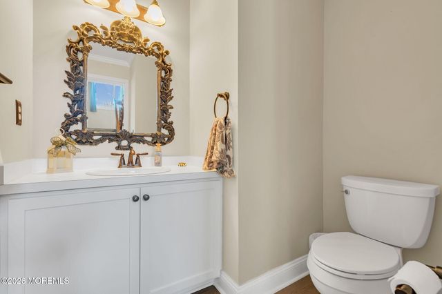 172 Impatiens Court, Toms River, NJ 08753
